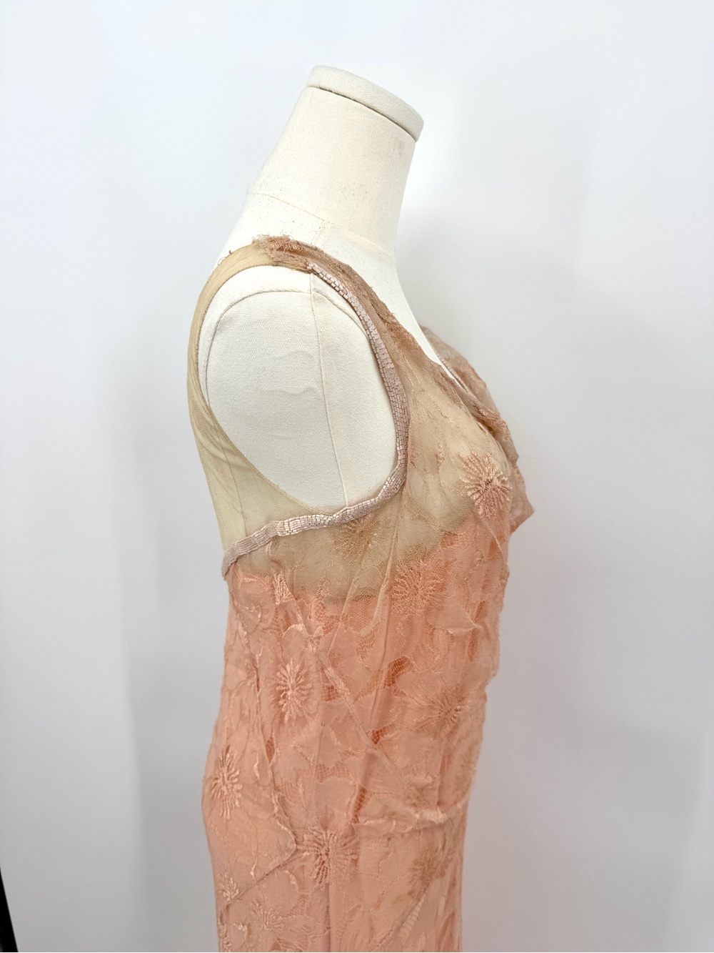 Antique 1930 Lace Silk Formal Dress with Train - Picture 8 of 12